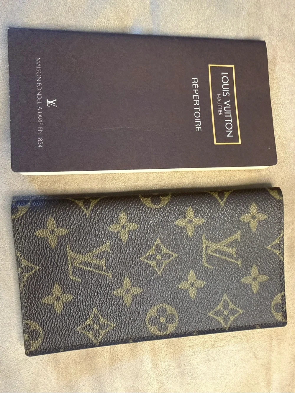 Vintage Louis Vuitton LV Monogram Canvas Simple Checkbook Wallet w/Insert